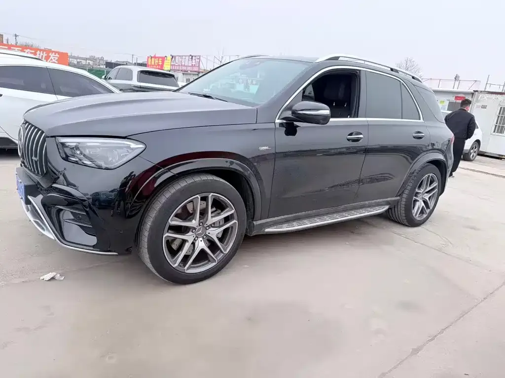 Mercedes-Benz GLE AMG — фото 1