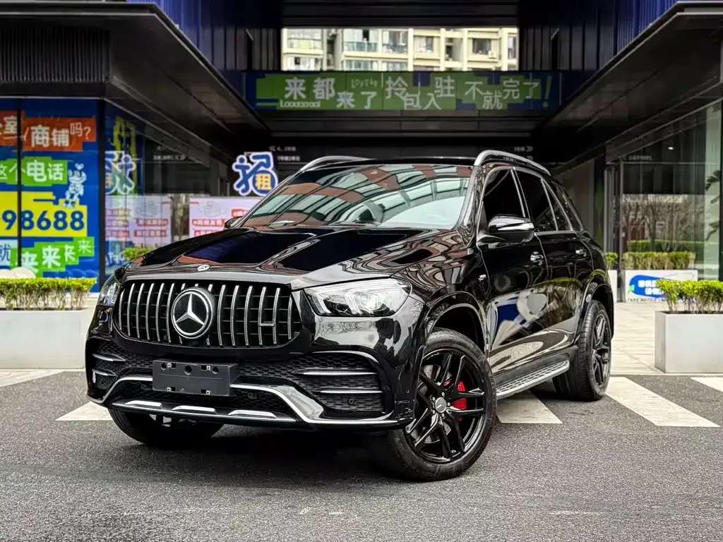 Mercedes-Benz GLE AMG — фото 1