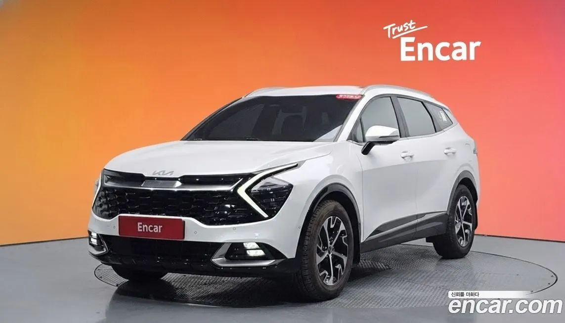 Kia Sportage — фото 1