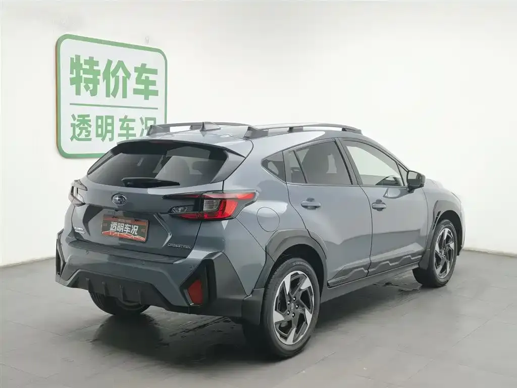 Subaru Crosstrek — фото 2