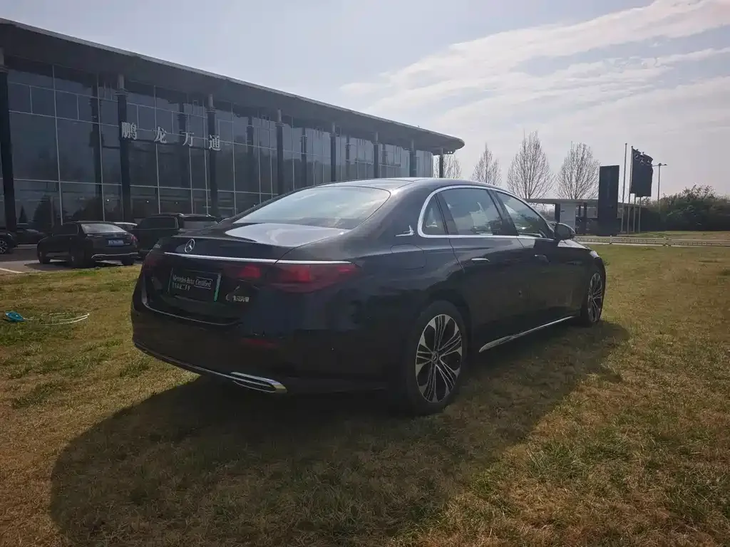 Mercedes-Benz E-Class New Energy — фото 2