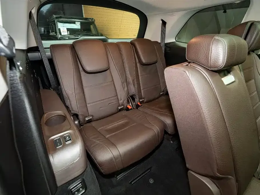 Mercedes-Benz GLS — фото 2