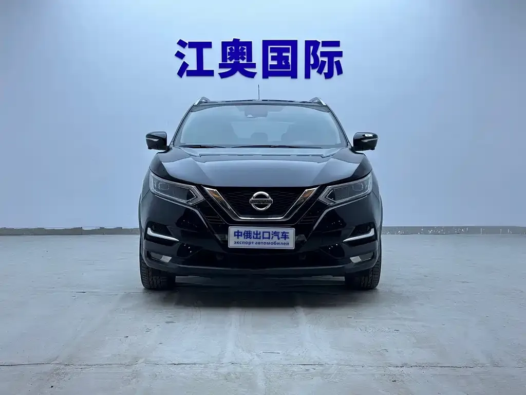 Nissan Qashqai — фото 2