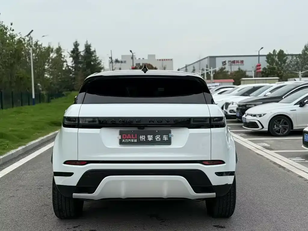 Land Rover Evoque PHEV — фото 6