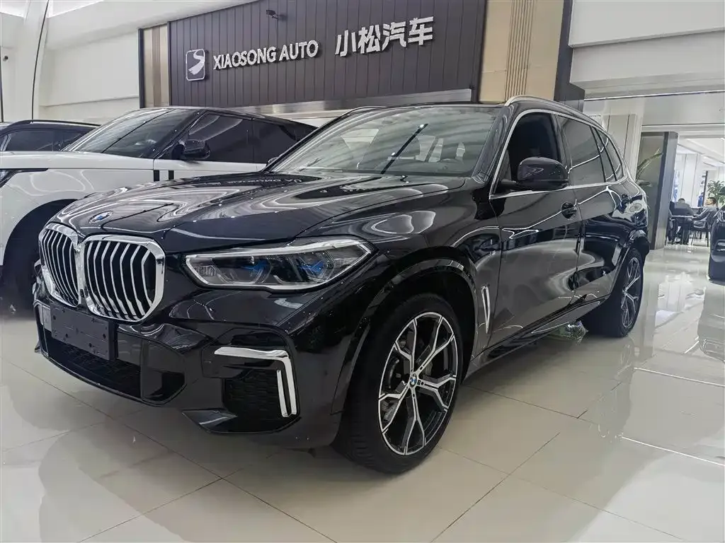 BMW X5 — фото 1