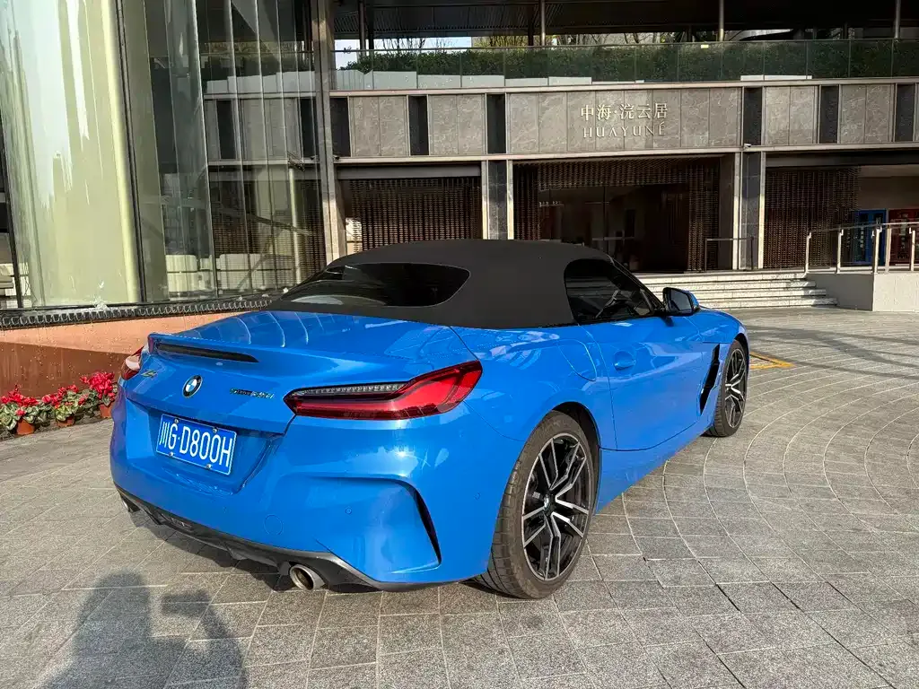 BMW Z4 — фото 9