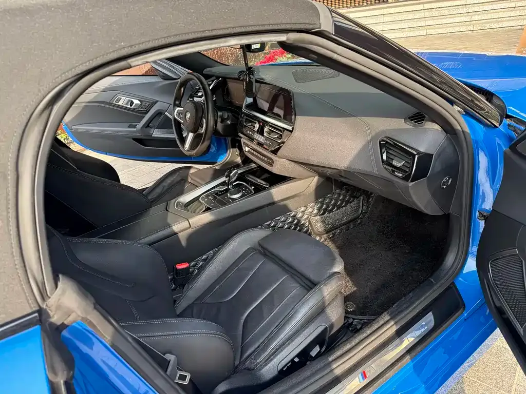 BMW Z4 — фото 3