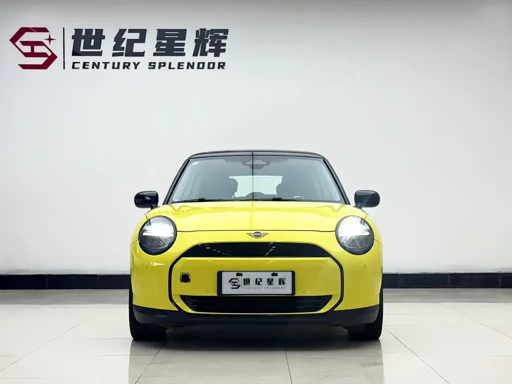 MINI Cooper EV — фото 2