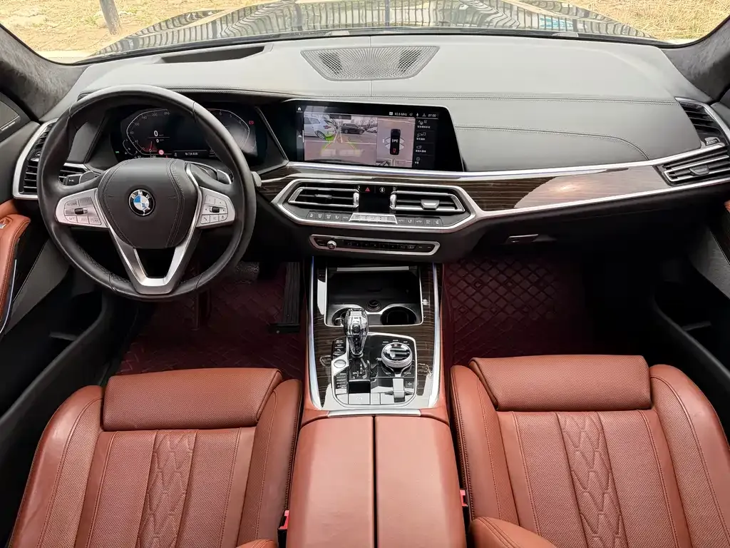BMW X7 — фото 5
