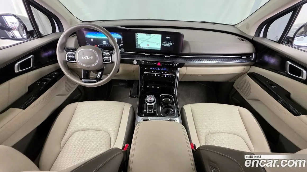 Kia Carnival — фото 4