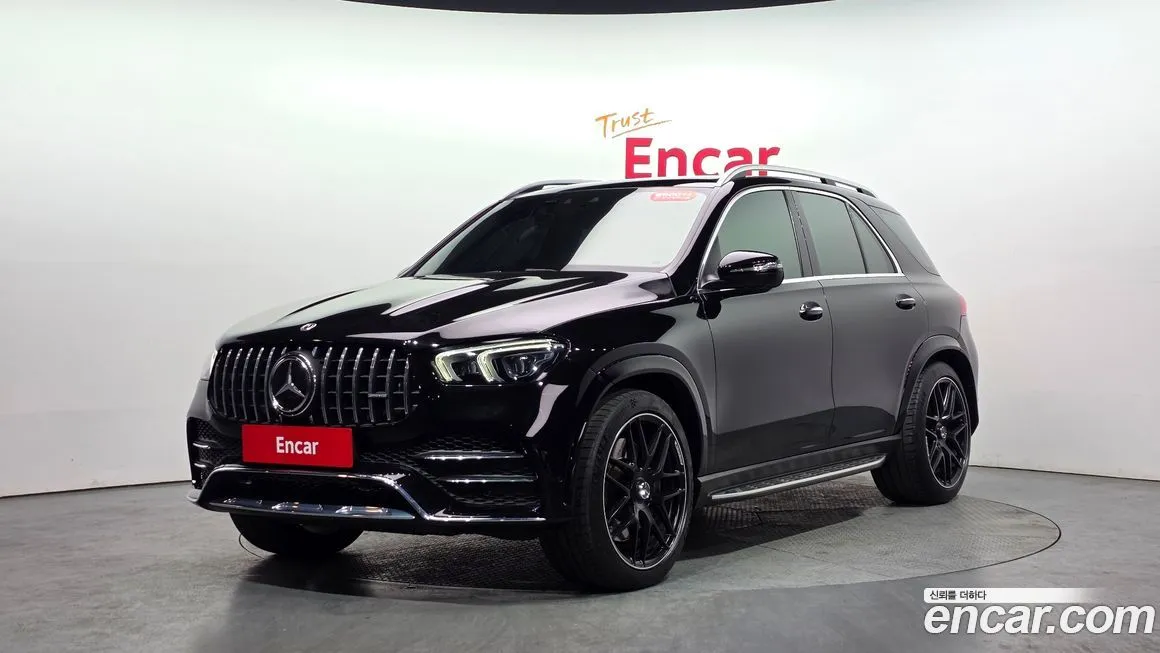 Mercedes-Benz GLE-Class — фото 1
