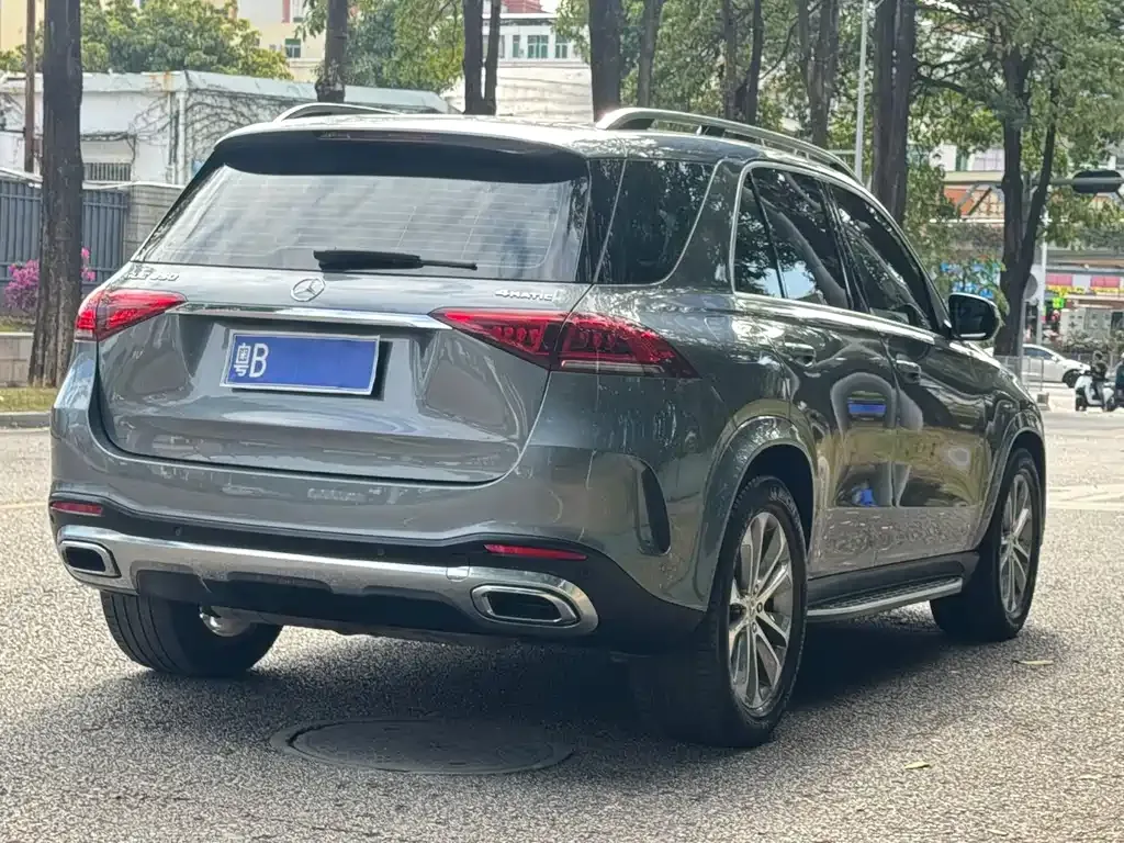 Mercedes-Benz GLE — фото 9