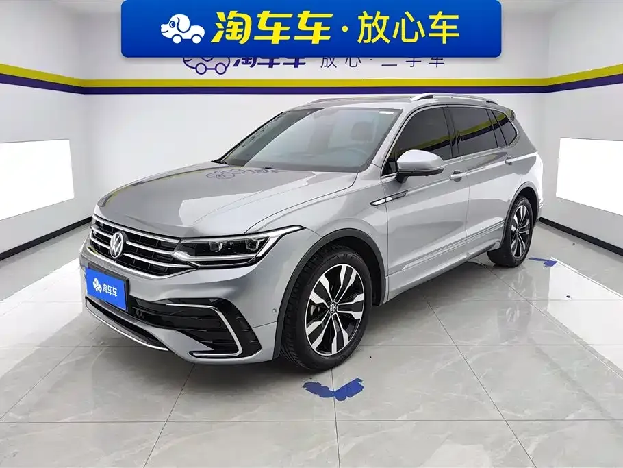 Volkswagen Tiguan L — фото 1