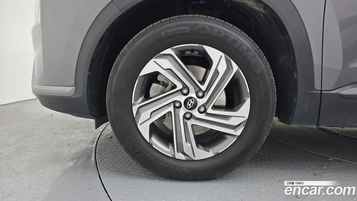 Hyundai Santafe — фото 5