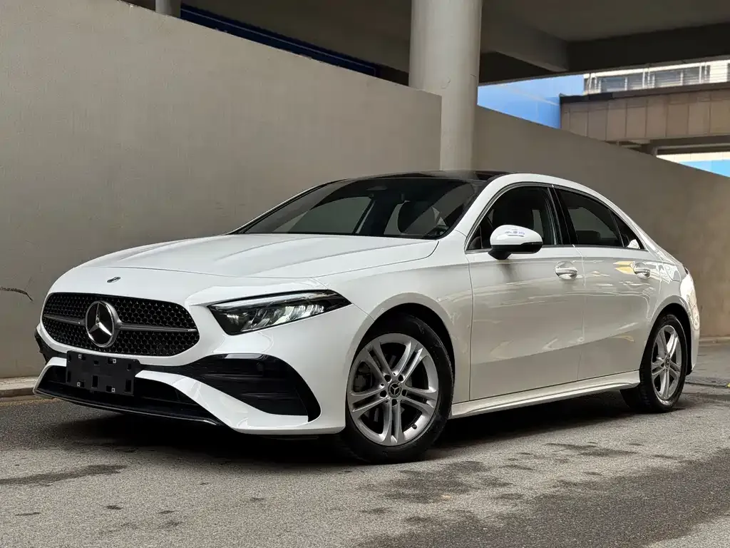 Mercedes-Benz A-Class — фото 1