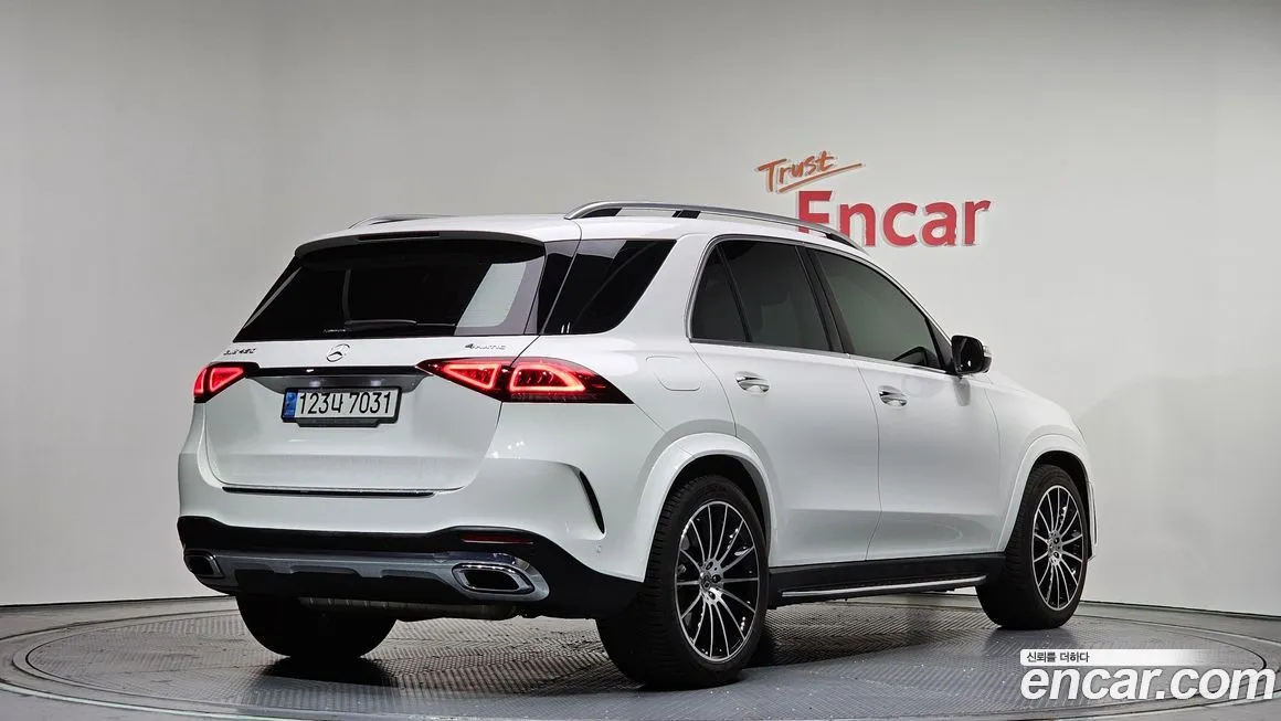 Mercedes-Benz GLE-Class — фото 2
