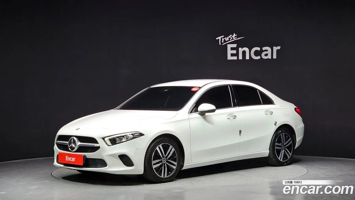 Mercedes-Benz A-Class — фото 1
