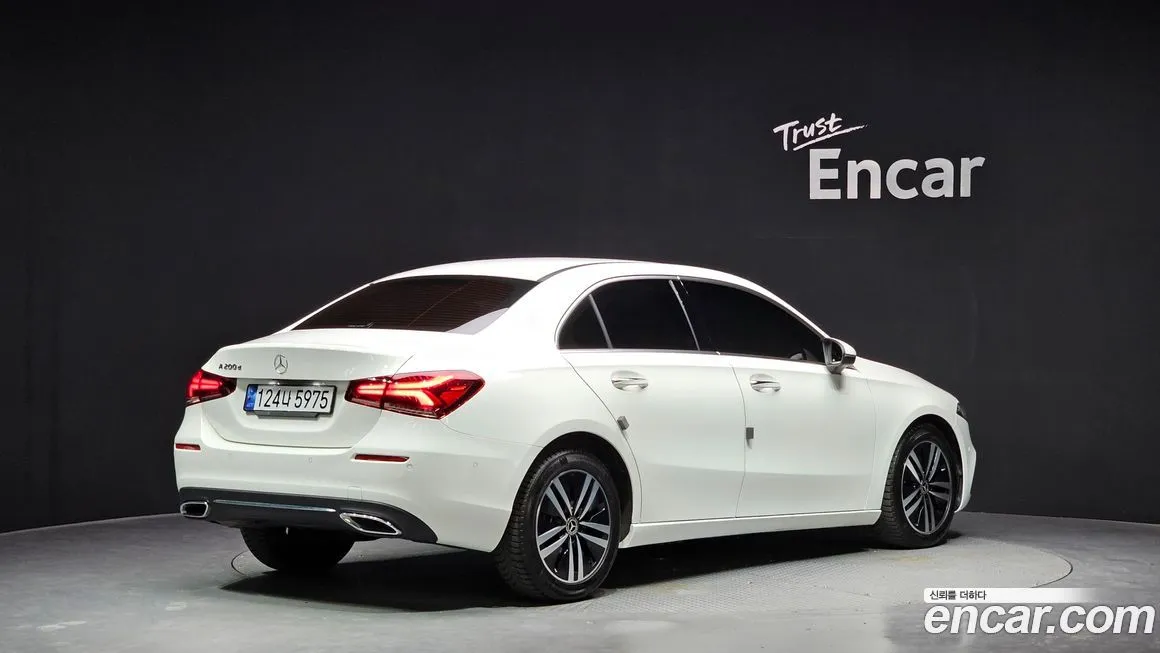 Mercedes-Benz A-Class — фото 10