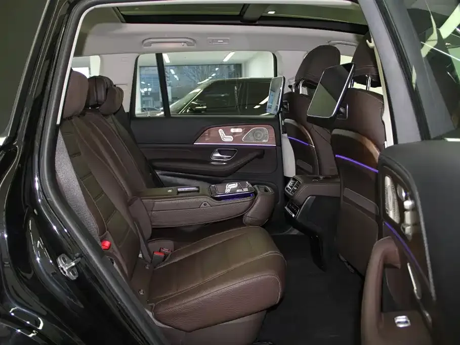 Mercedes-Benz GLS — фото 2