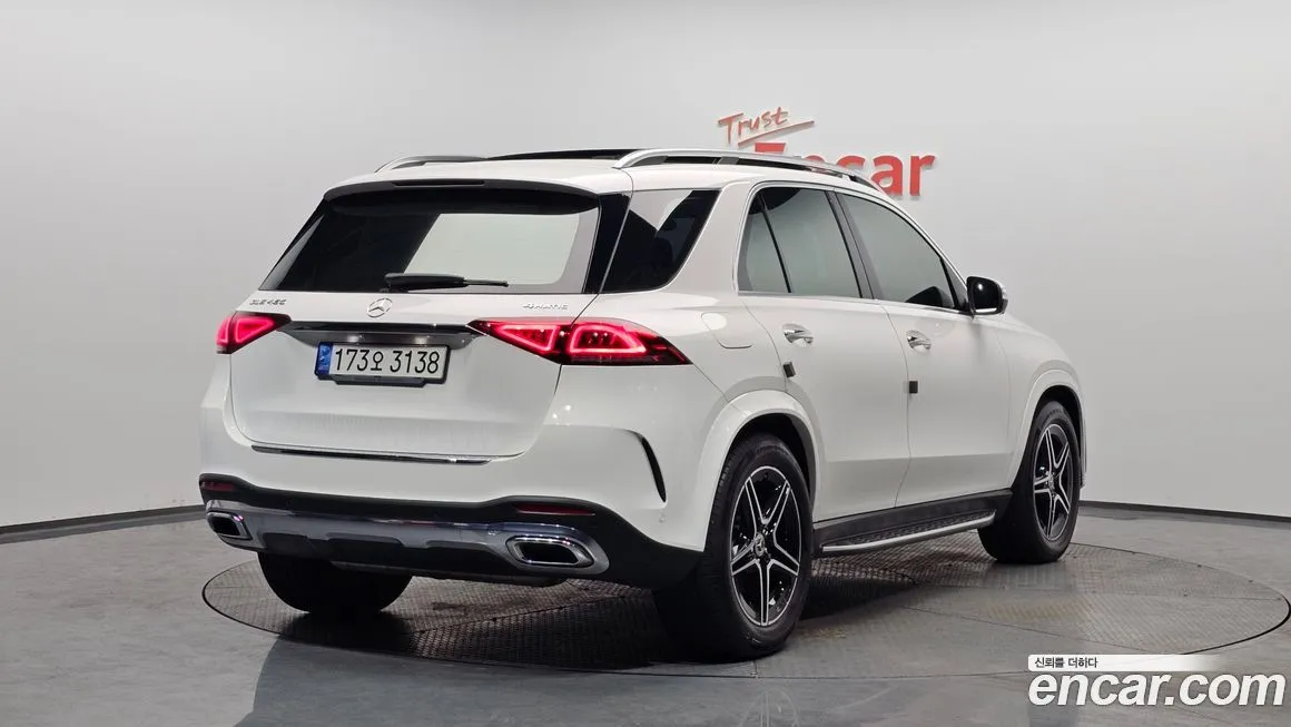Mercedes-Benz GLE-Class — фото 3