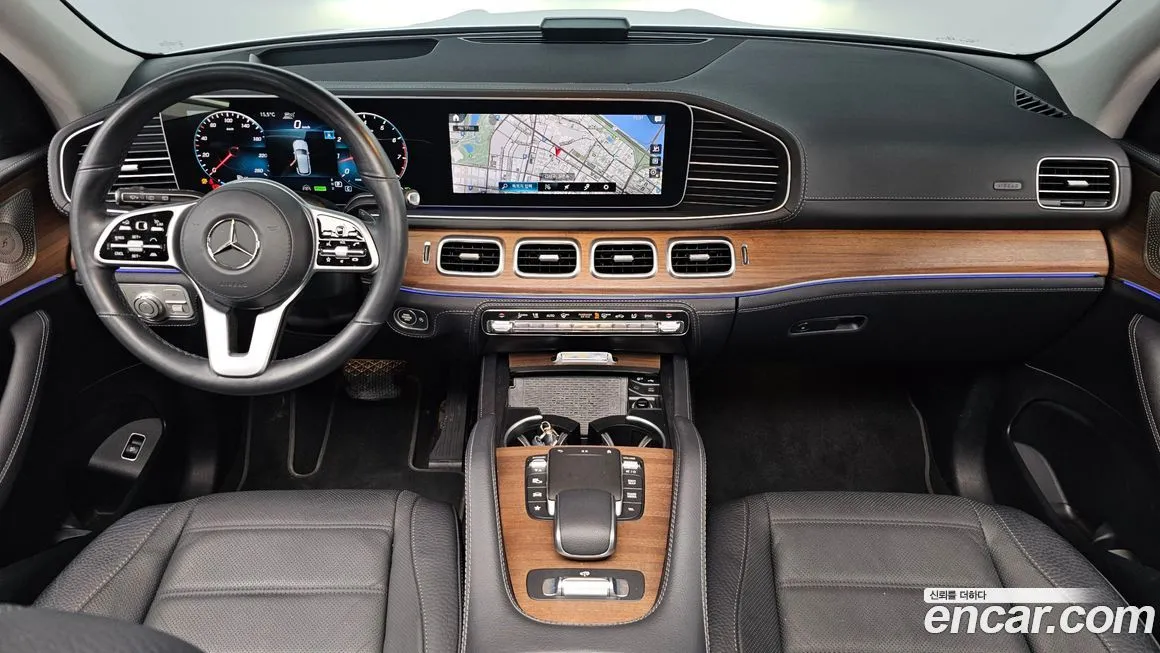 Mercedes-Benz GLE-Class — фото 6