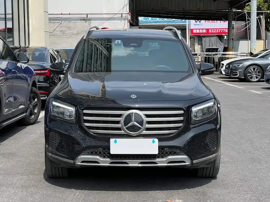 Mercedes-Benz GLB — фото 4