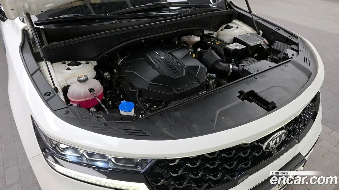 Kia Sorento — фото 10