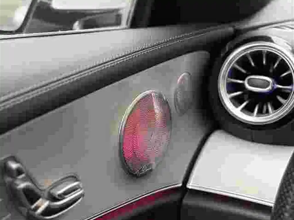 Mercedes-Benz E-Class (Import) — фото 6