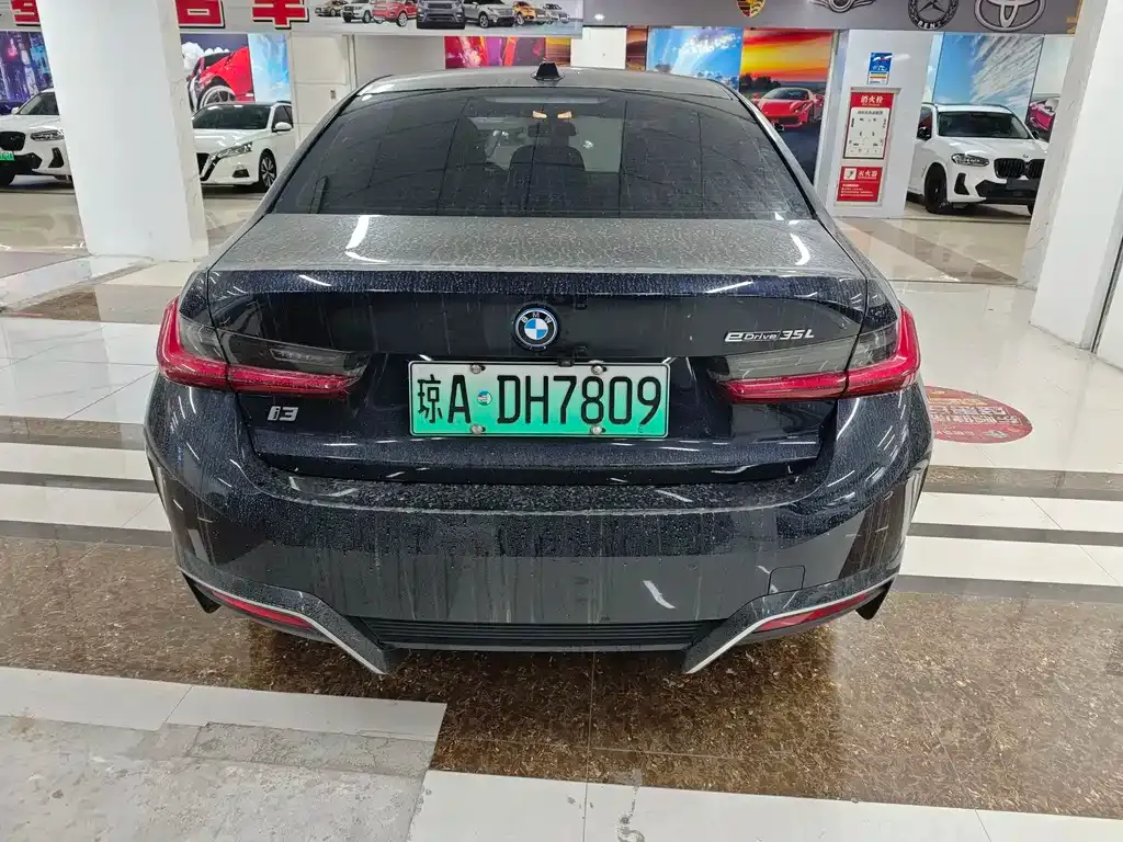 BMW i3 — фото 8