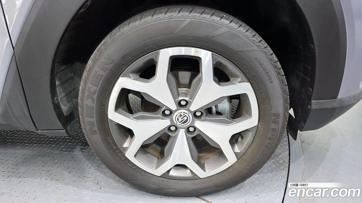 KG Mobility (Ssangyong) Torres — фото 3