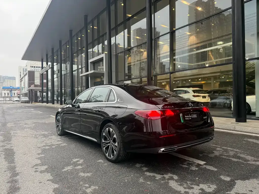 Mercedes-Benz E-Class New Energy — фото 7