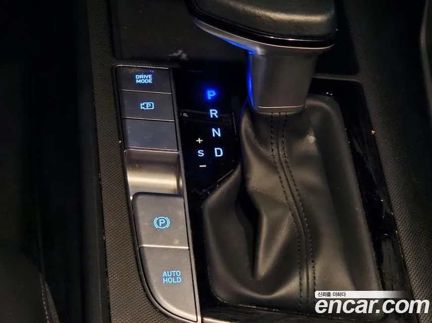 Hyundai AVANTE — фото 4