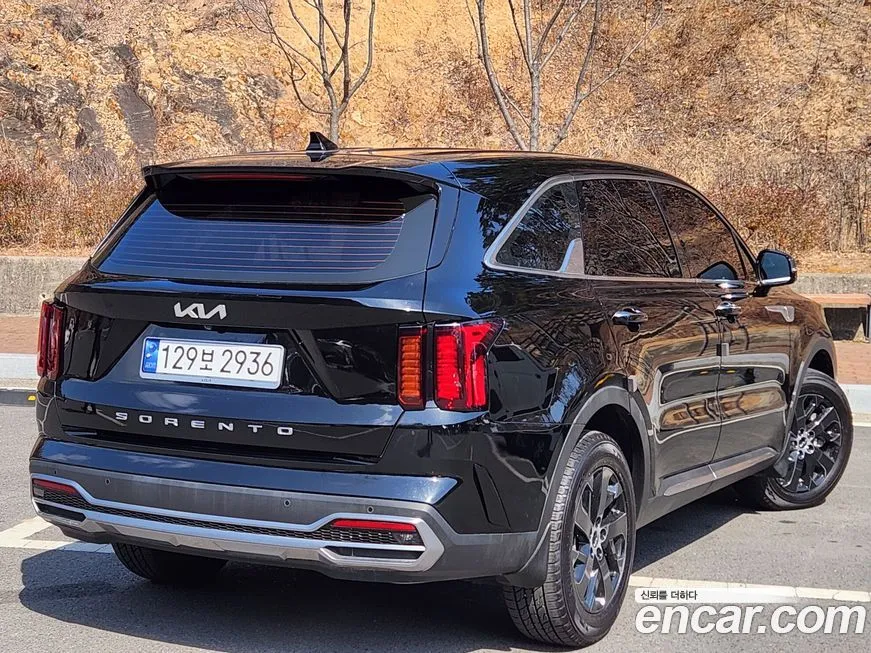 Kia Sorento — фото 7
