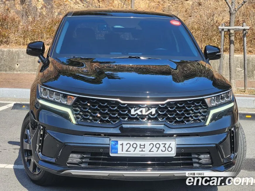 Kia Sorento — фото 10