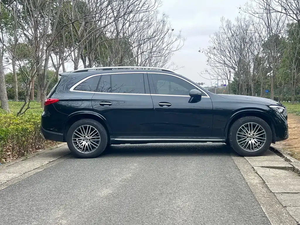 Mercedes-Benz GLC — фото 5
