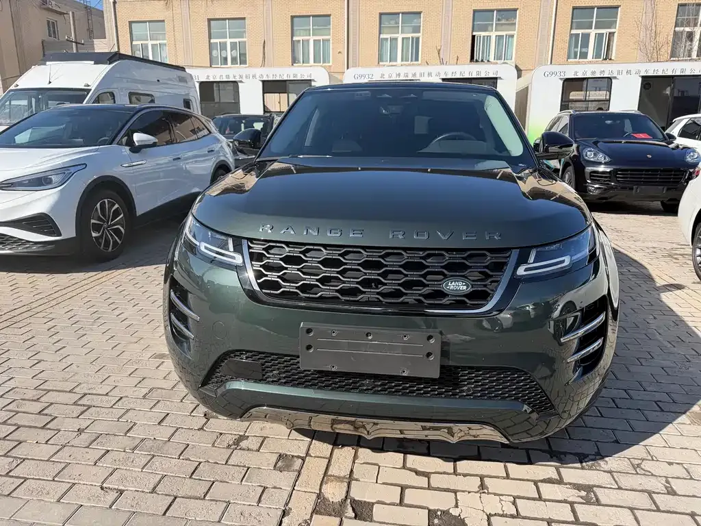 Land Rover Evoque — фото 1