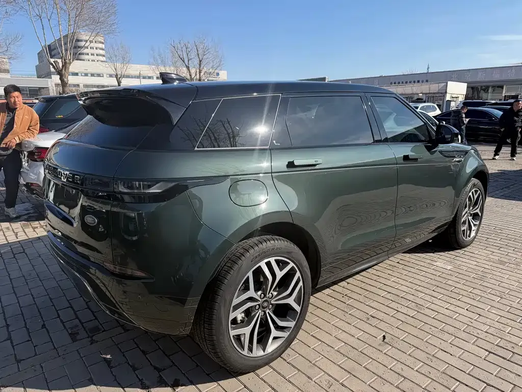 Land Rover Evoque — фото 9
