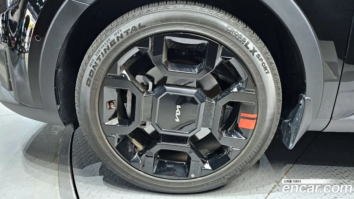 Kia Sorento — фото 5