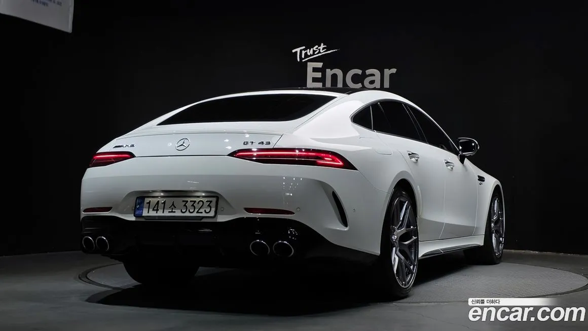 Mercedes-Benz AMG GT — фото 8