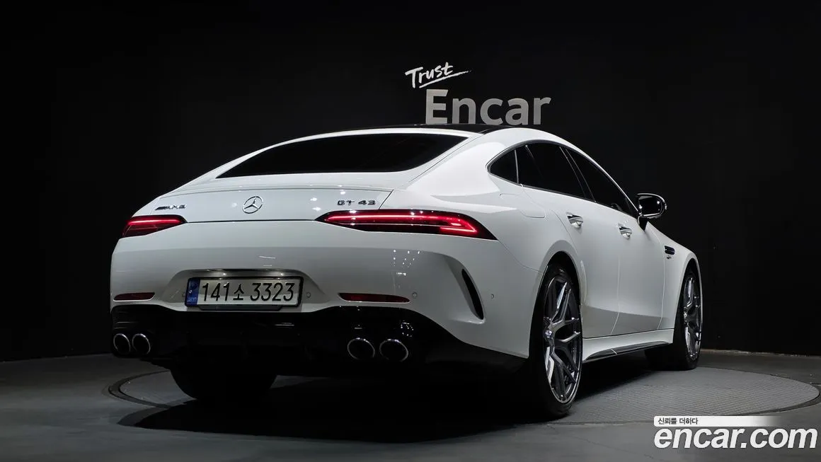 Mercedes-Benz AMG GT — фото 10