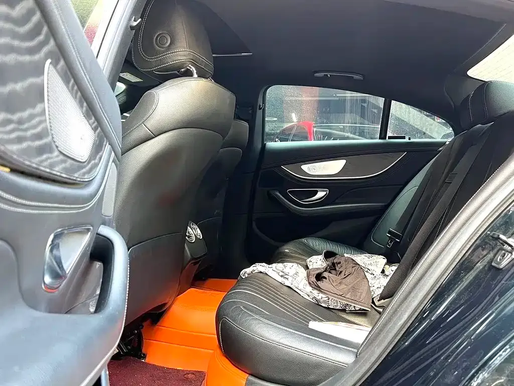 Mercedes-Benz CLS — фото 4
