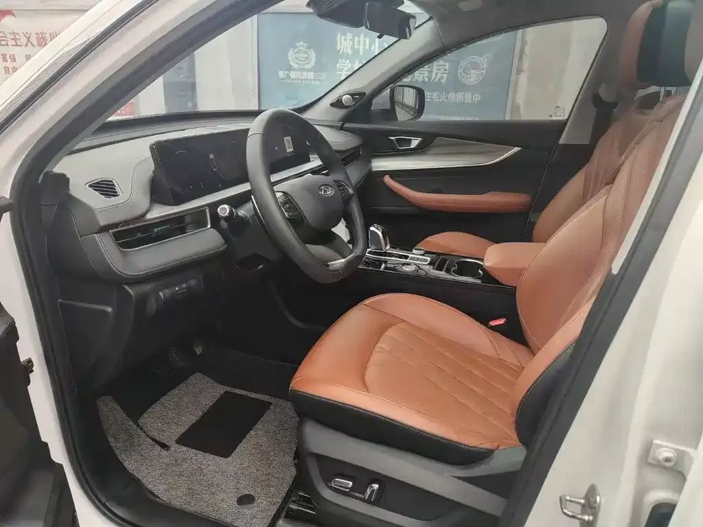 Chery Tiggo 8 PLUS — фото 7