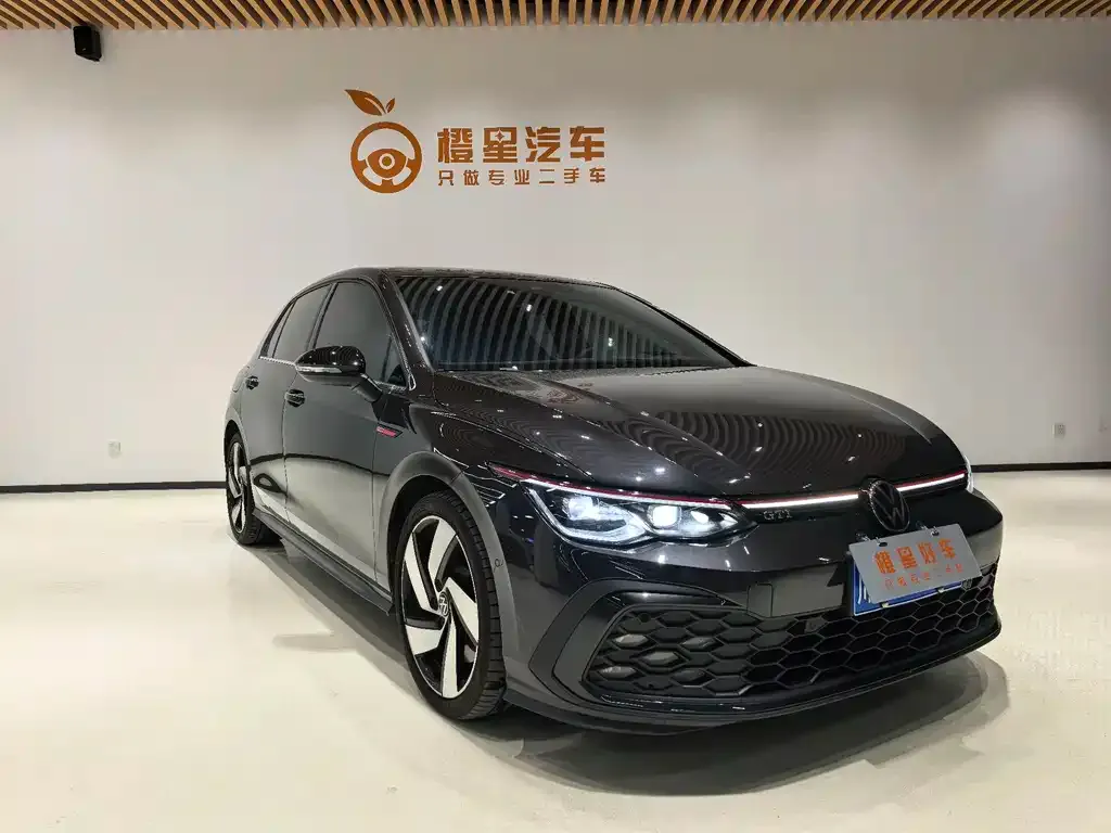 Volkswagen Golf GTI — фото 2
