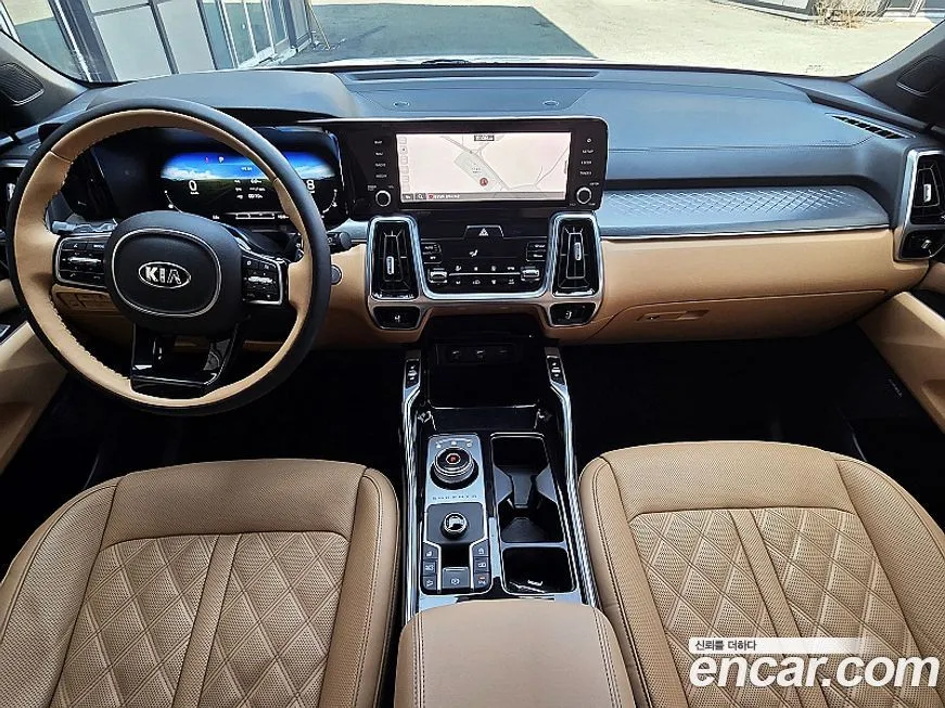 Kia Sorento — фото 8