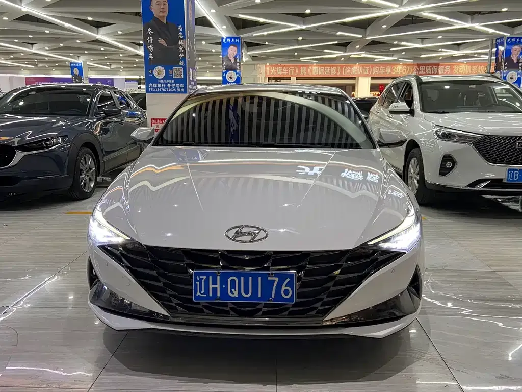 Hyundai Elantra — фото 9