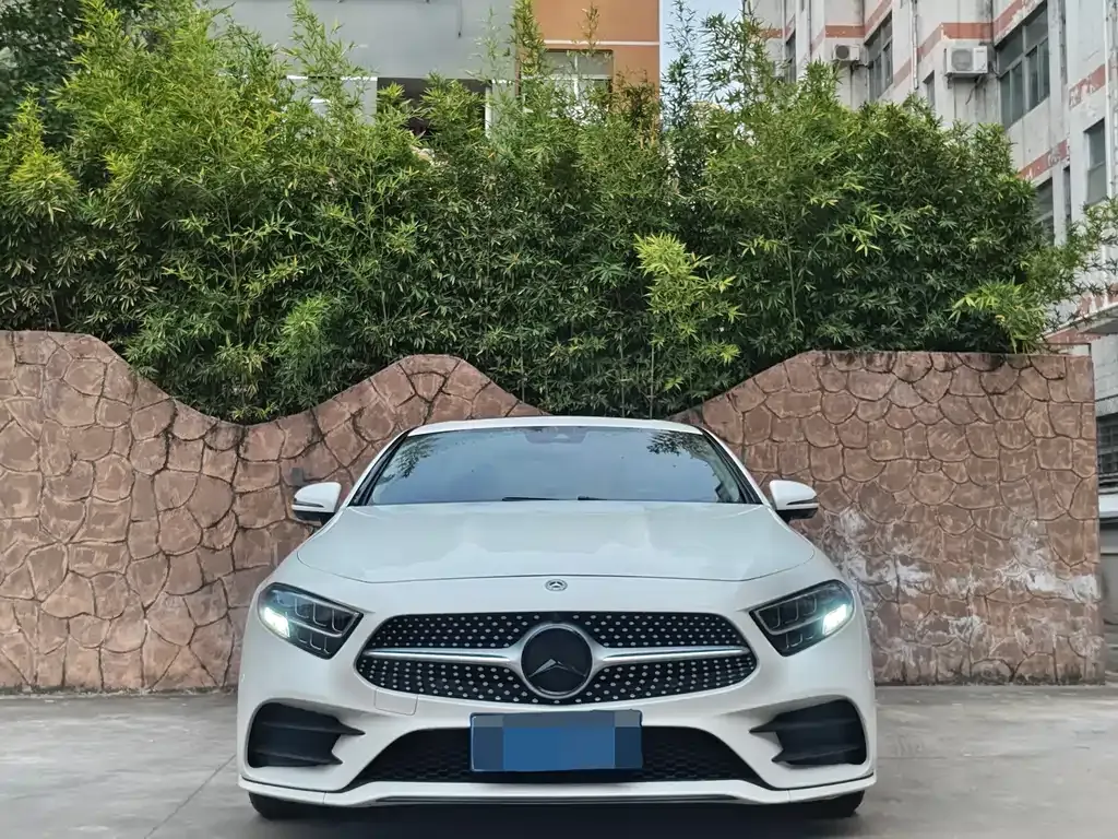 Mercedes-Benz CLS — фото 5