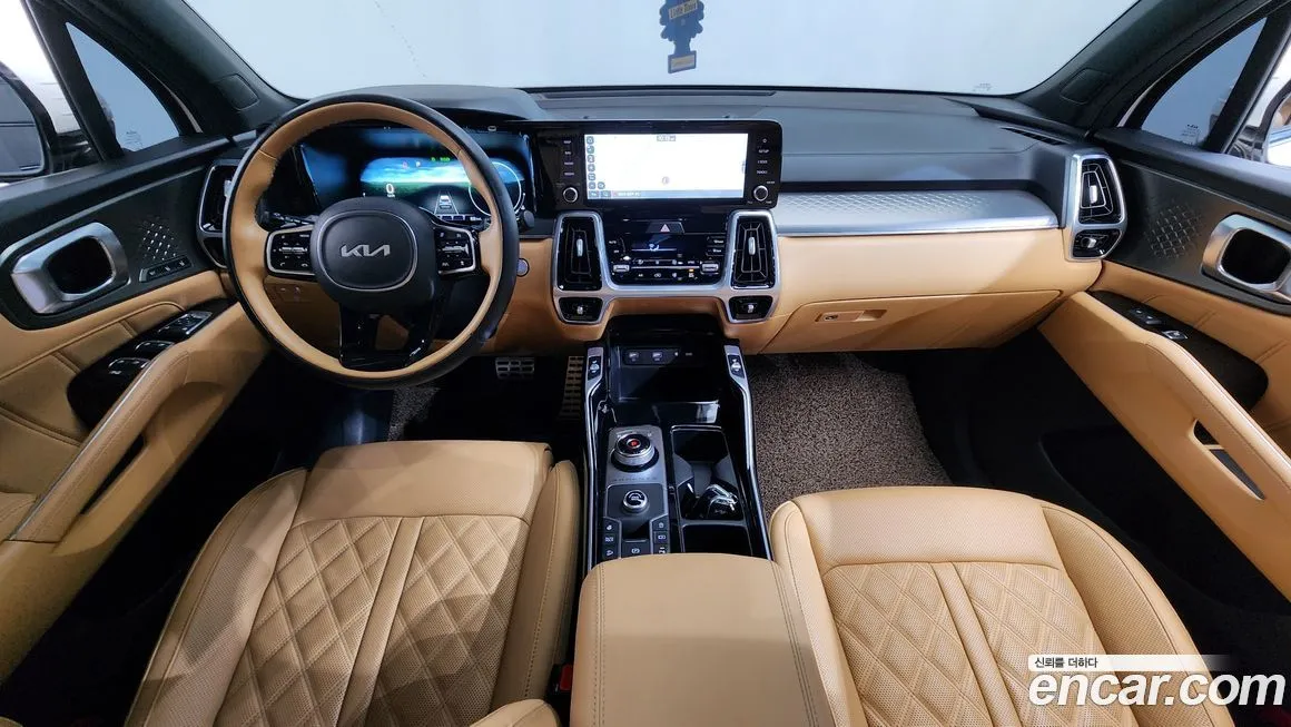 Kia Sorento — фото 7