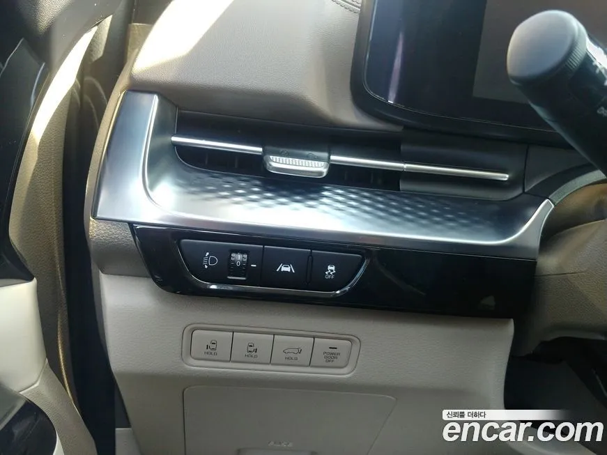 Kia Carnival — фото 3