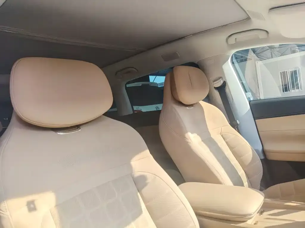 Exeed Xingjiyuan ET — фото 5