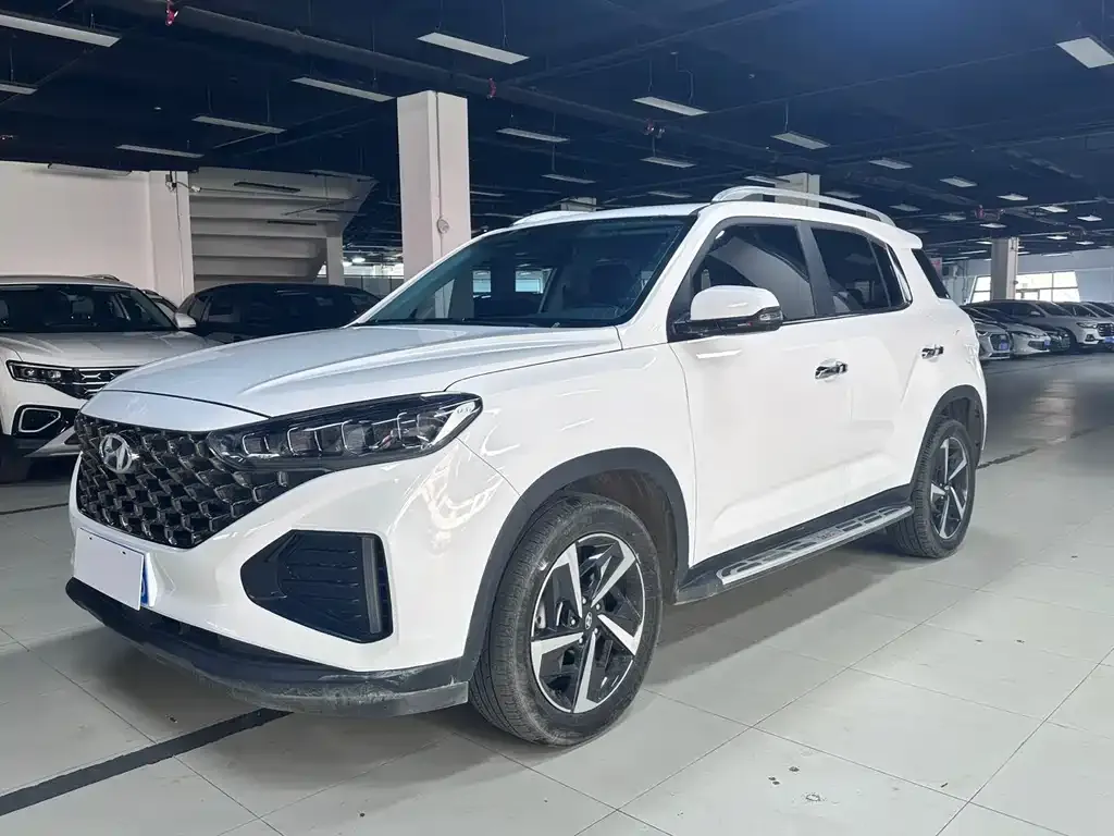 Hyundai ix35 — фото 1